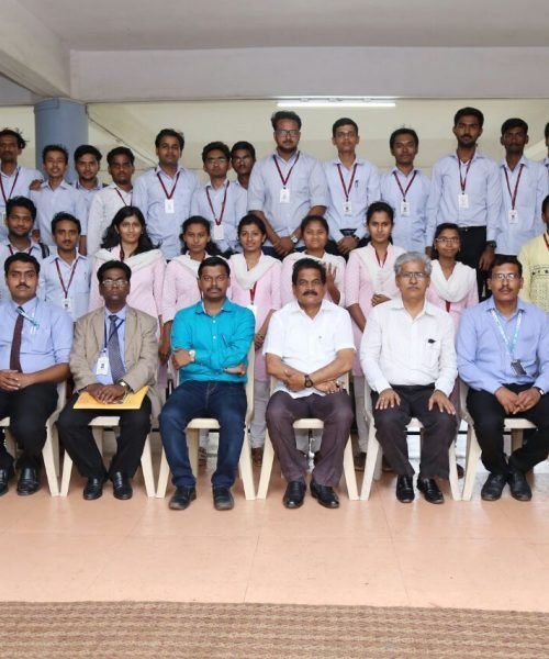 M CAD Solutions students and instructors in an early training batch