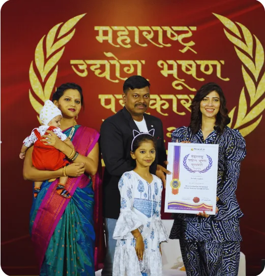 M CAD Solutions receiving the Maharashtra Udyog Bhushan Puraskar 2022